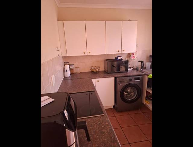 2 BEDROOM PROPERTY TO RENT IN MEYERSPARK